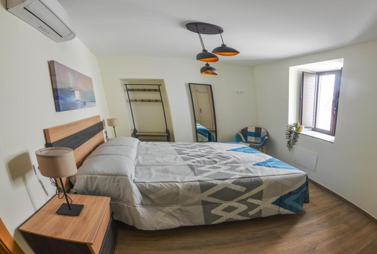 Apartamentos Turisticos Hornillo Caces Esterno foto