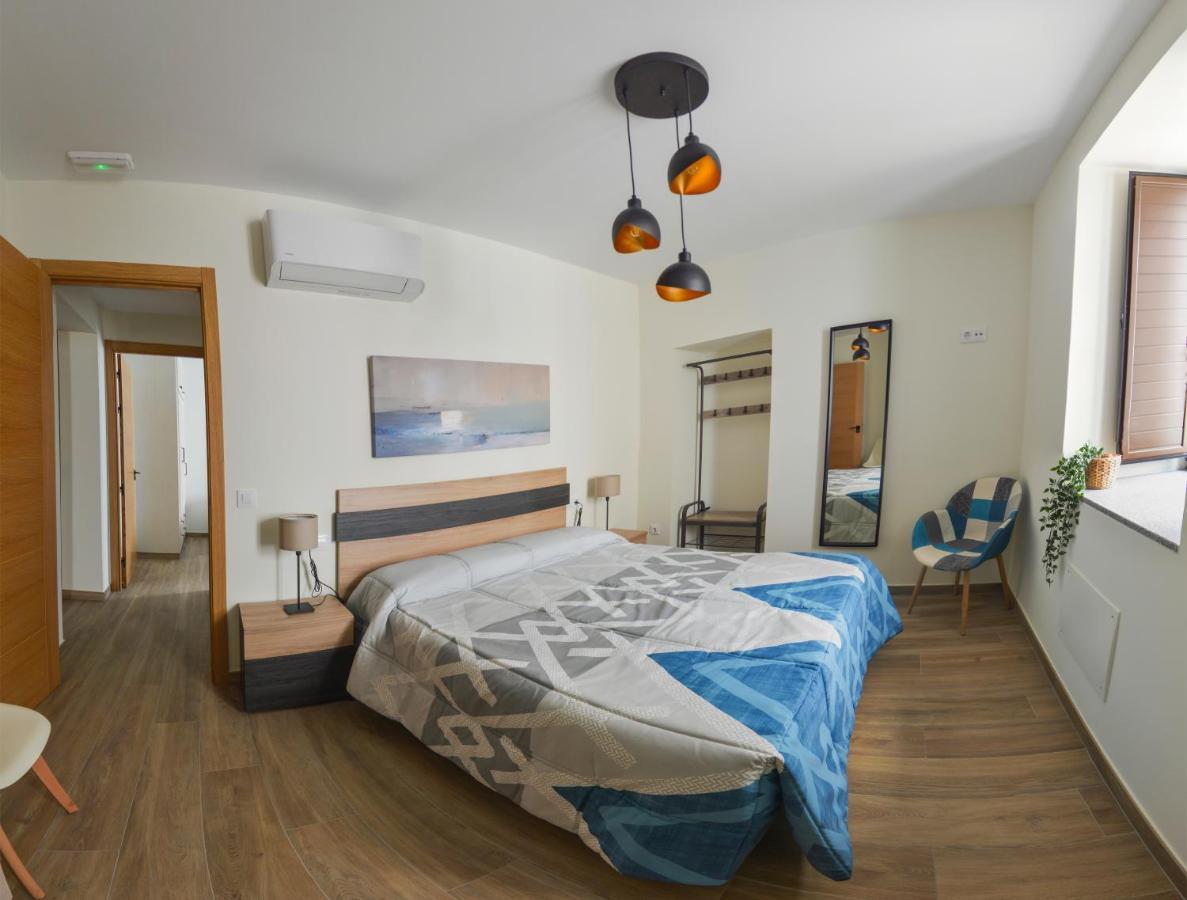Apartamentos Turisticos Hornillo Caces Esterno foto